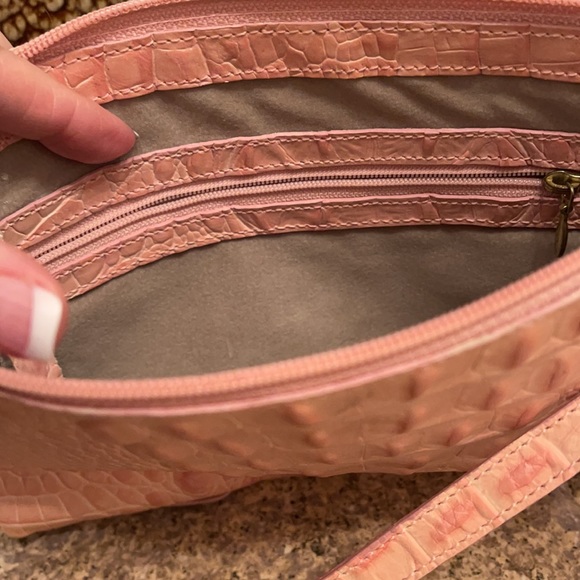 Beautiful pink Brahmin handbag. - Picture 7 of 8